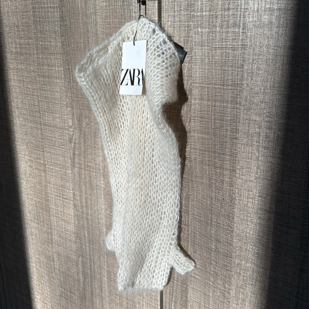 Zara Wool Knit Mittens‎